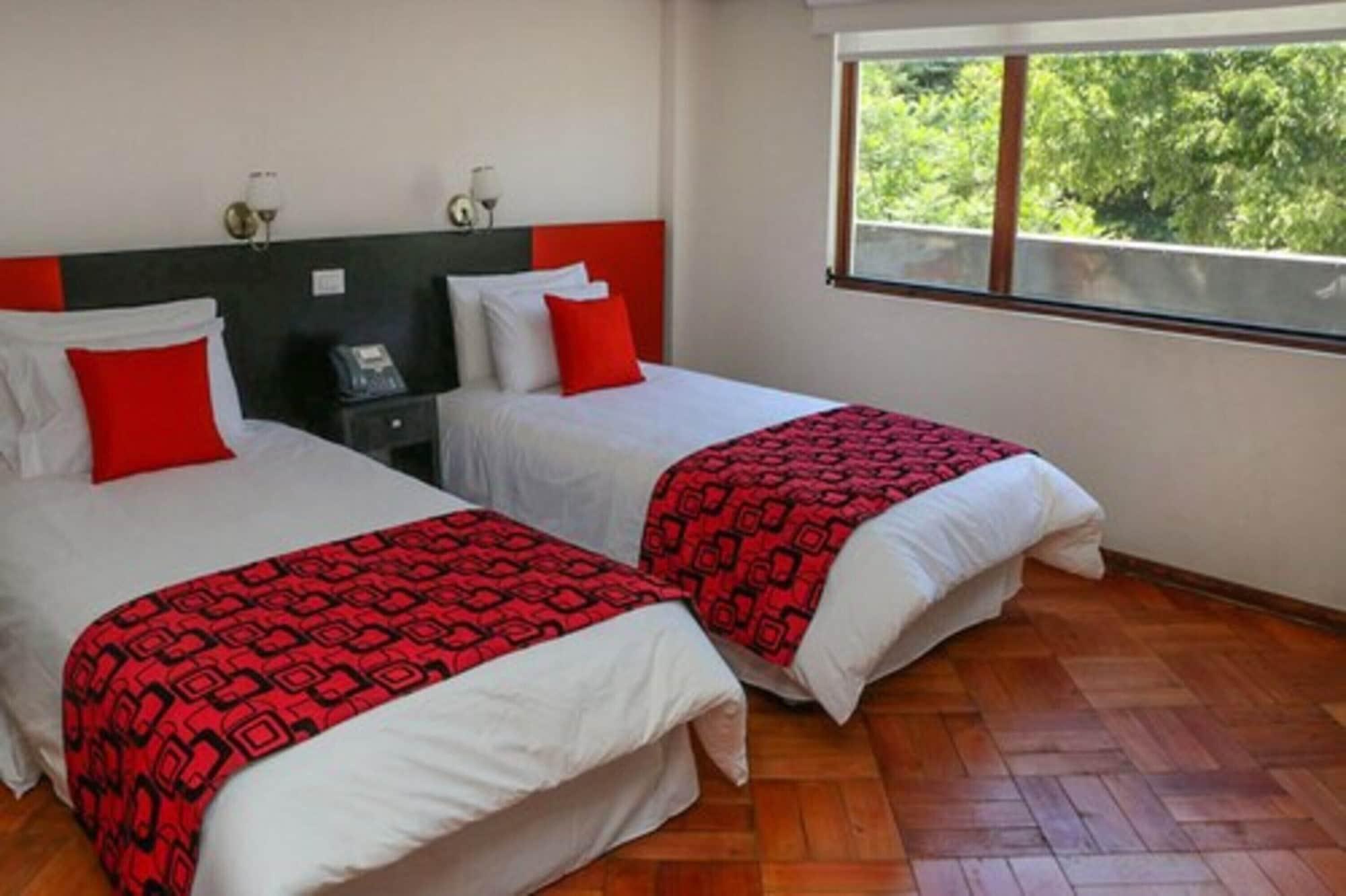Plaza ñuñoa Hotel