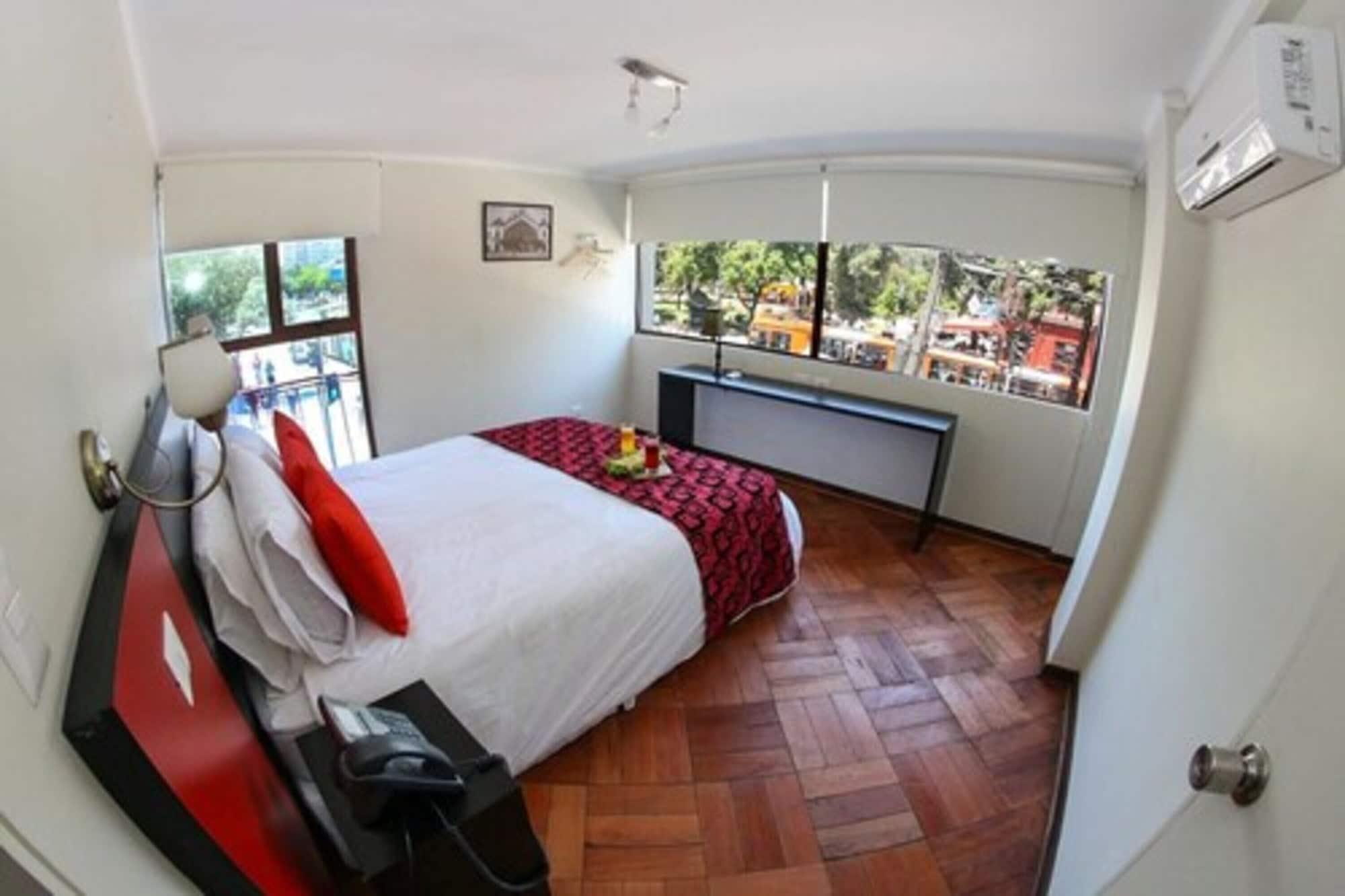 Plaza Nunoa Hotel 3*